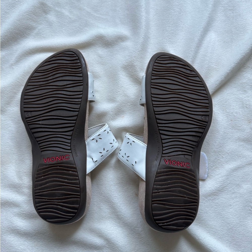 Vionic sandals - Picture 5 of 5